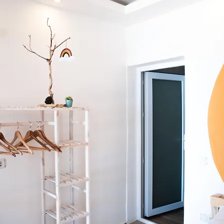 Akrapol Boutique *